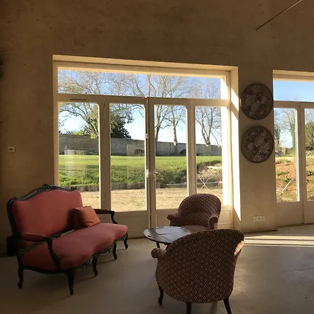 Le Clos Pelloquin Bed and breakfast