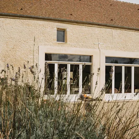 Suite privée avec grand salon et cheminée Bernières-sur-Mer