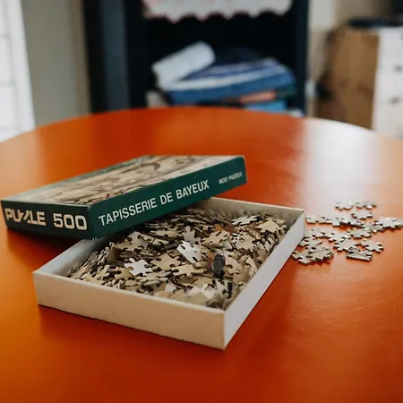 Suite privée avec grand salon et cheminée Bernières-sur-Mer