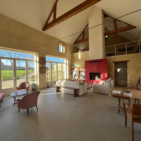 Bed & Breakfast Le Clos Pelloquin 4*
