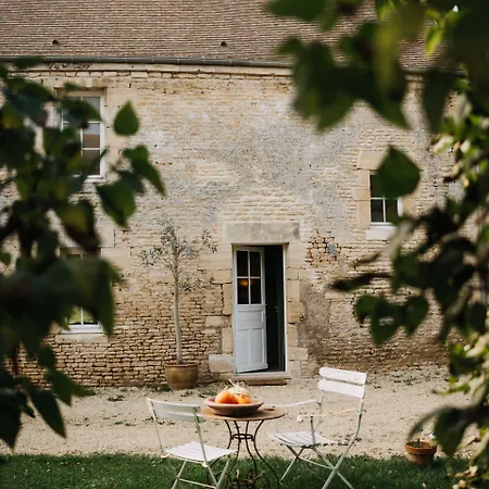 Le Clos Pelloquin Bed & Breakfast